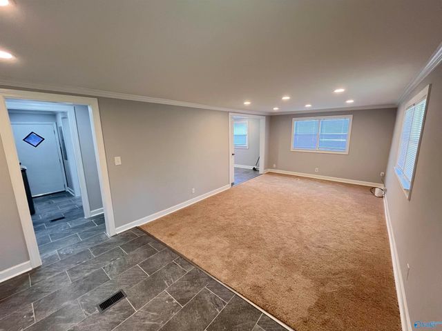 123 Miller Lane, Owens Cross Roads, AL 35763