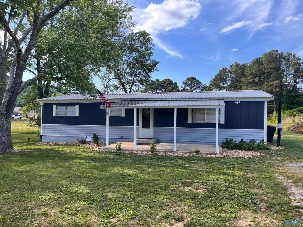 123 Miller Lane, Owens Cross Roads, AL 35763