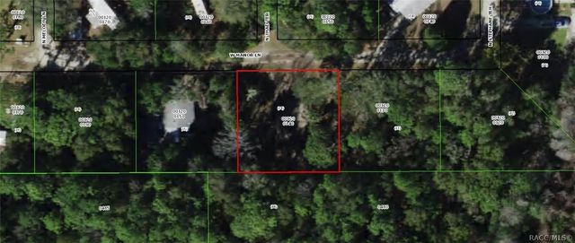 7808 W Manor Lane, Crystal River, FL 34428