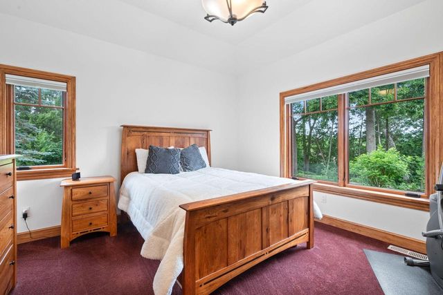 180 Monastery Hill DRIVE, Oconomowoc, WI 53066