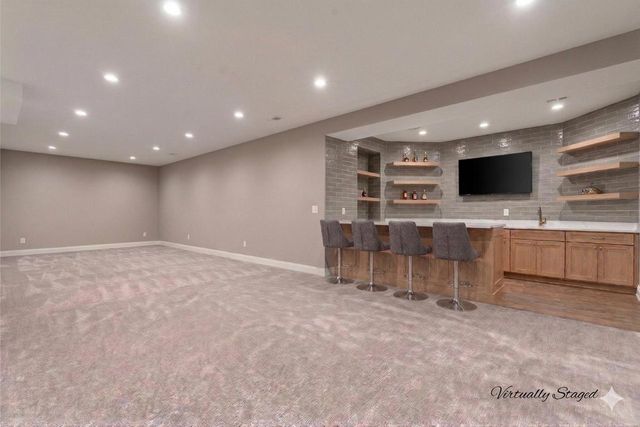 180 Monastery Hill DRIVE, Oconomowoc, WI 53066