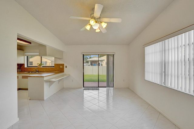 5521 SW 114 Avenue, Cooper City, FL 33330