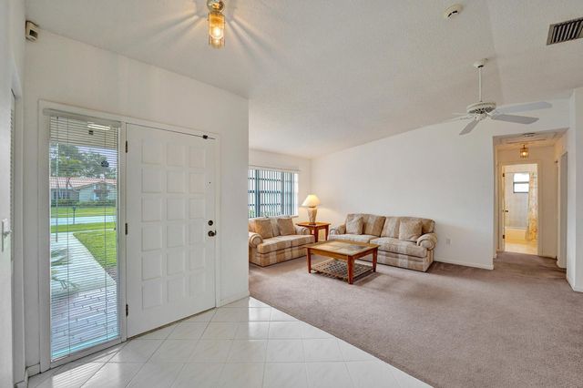 5521 SW 114 Avenue, Cooper City, FL 33330