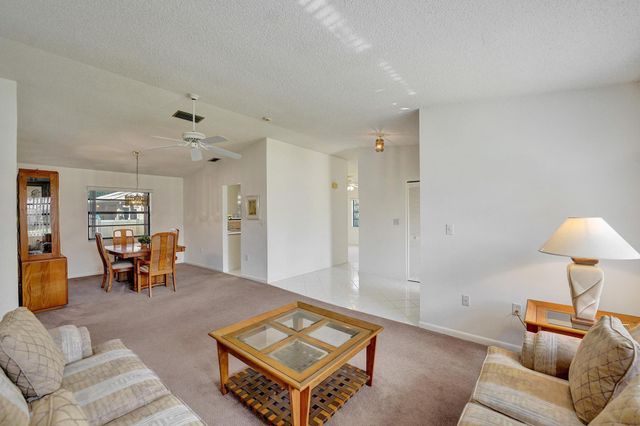 5521 SW 114 Avenue, Cooper City, FL 33330