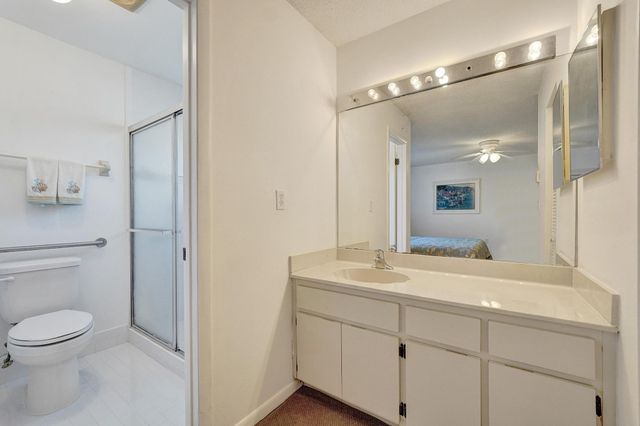 5521 SW 114 Avenue, Cooper City, FL 33330