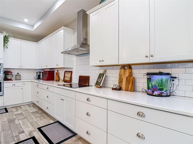 813 OLD WINDSOR WAY, Spring Hill, FL 34609