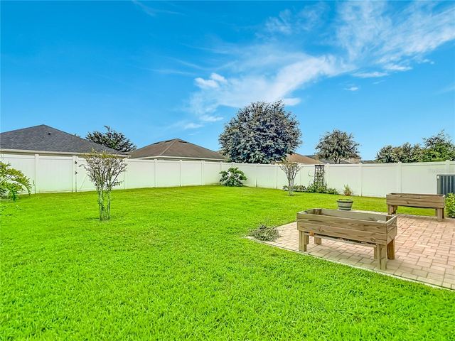 813 OLD WINDSOR WAY, Spring Hill, FL 34609