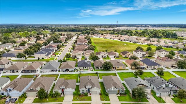 813 OLD WINDSOR WAY, Spring Hill, FL 34609
