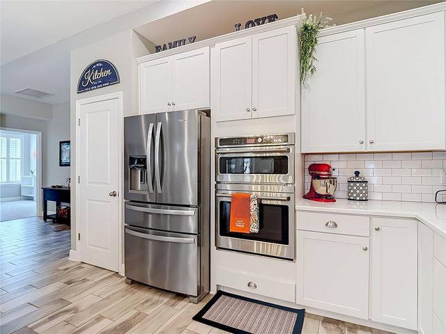 813 OLD WINDSOR WAY, Spring Hill, FL 34609