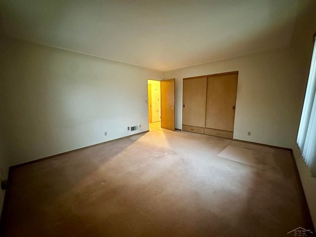 76 Cedar Drive, Bay City, MI 48708