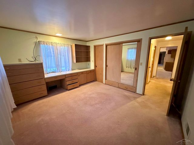 76 Cedar Drive, Bay City, MI 48708