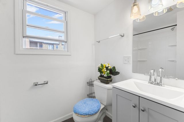 7613 S Hermitage Avenue, Chicago, IL 60620