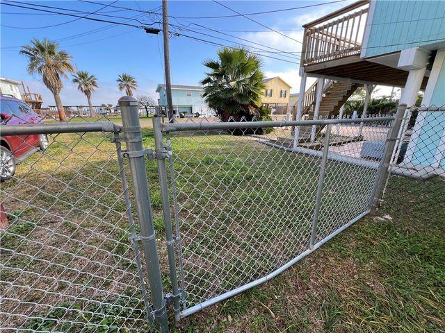 3118 Nassau Dr, Corpus Christi, TX 78418