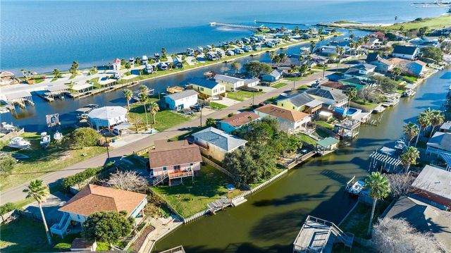 3118 Nassau Dr, Corpus Christi, TX 78418