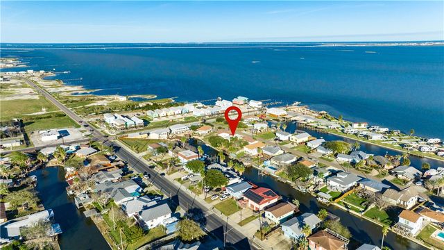 3118 Nassau Dr, Corpus Christi, TX 78418