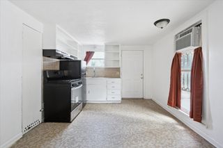 806 W 32nd ST C, Austin, TX 78705