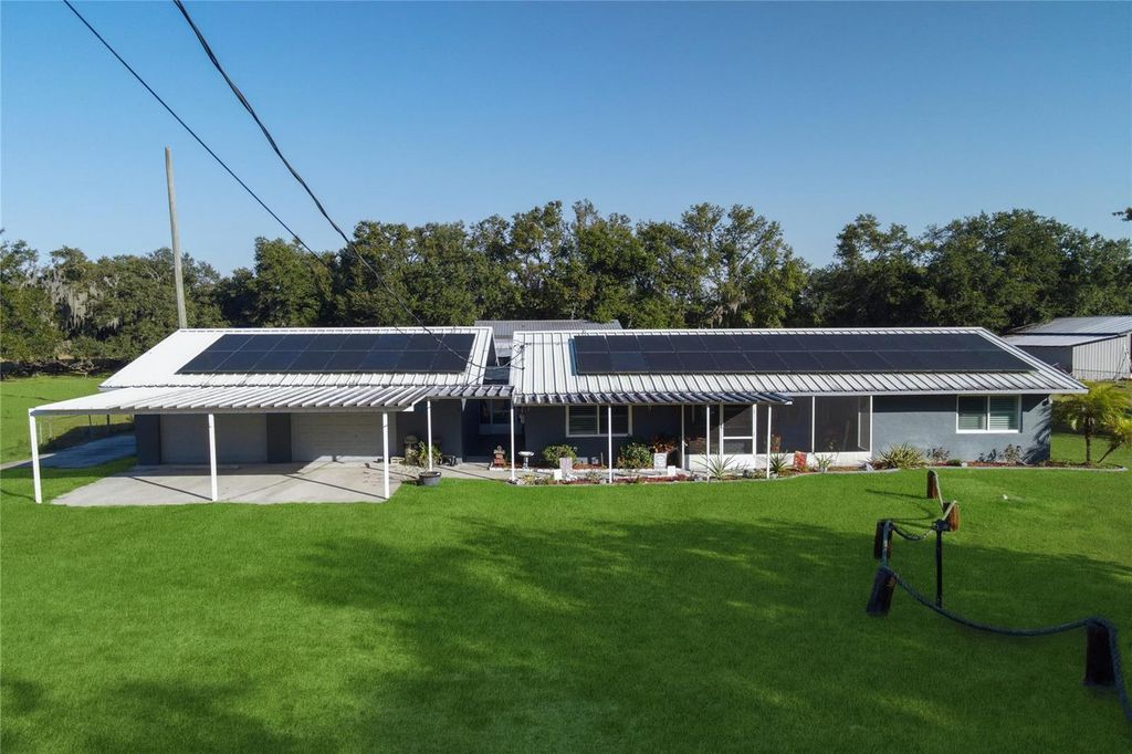 2802 LEANING OAK LANE, Lithia, FL 33547