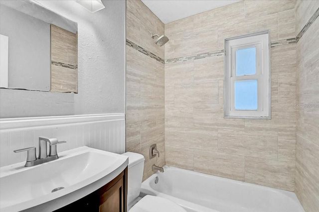 4208 35TH STREET W, Bradenton, FL 34205