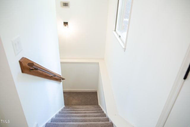 444 Smokehouse Lane, Semora, NC 27343