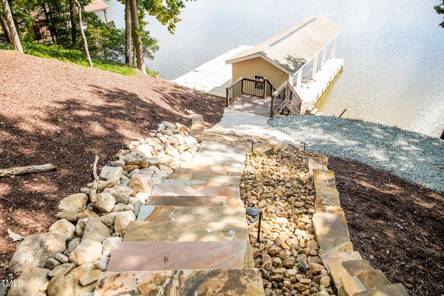 444 Smokehouse Lane, Semora, NC 27343