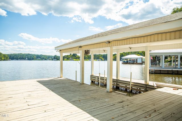 444 Smokehouse Lane, Semora, NC 27343