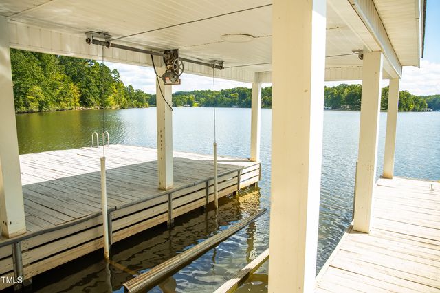 444 Smokehouse Lane, Semora, NC 27343