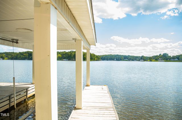 444 Smokehouse Lane, Semora, NC 27343