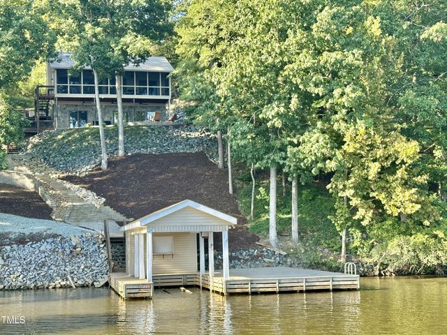 444 Smokehouse Lane, Semora, NC 27343