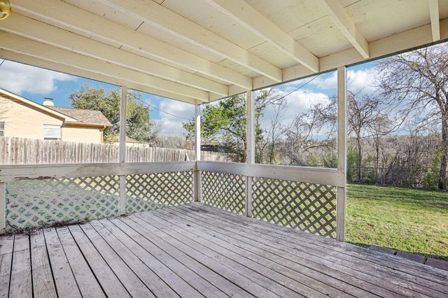 141 Ridgecrest RD, Georgetown, TX 78628
