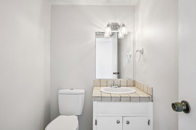 141 Ridgecrest RD, Georgetown, TX 78628