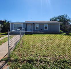 507 Devonian Dr, Midland, TX 79703