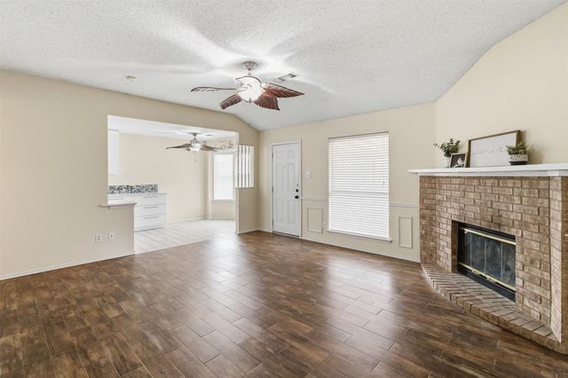 6418 Jennie Lane, Arlington, TX 76002