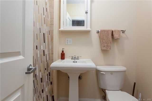 4 Daskams Lane 309, Norwalk, CT 06851