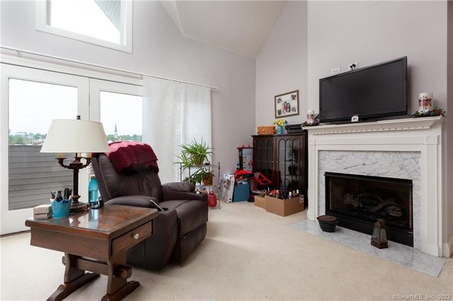 4 Daskams Lane 309, Norwalk, CT 06851