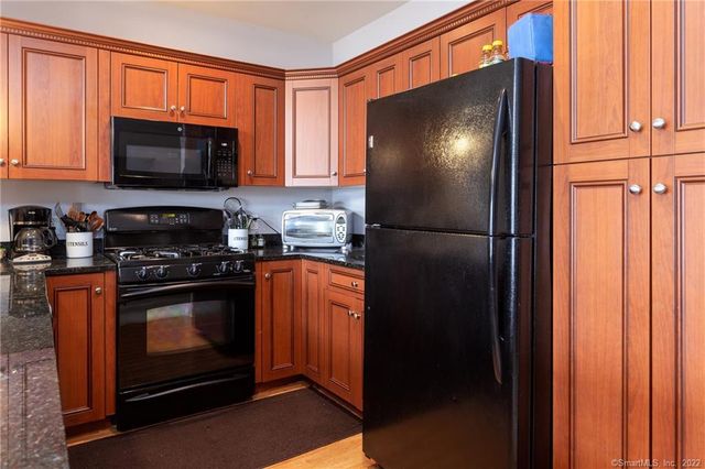 4 Daskams Lane 309, Norwalk, CT 06851