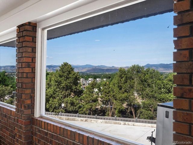 8233 W 62nd Pl, Arvada, CO 80004