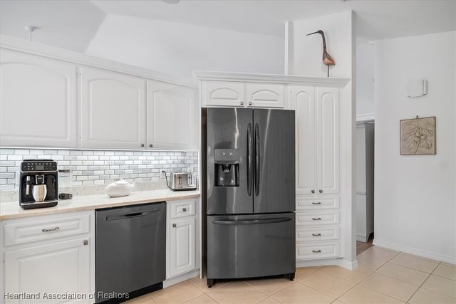 13 Acacia Court N, Lake Placid, FL 33852