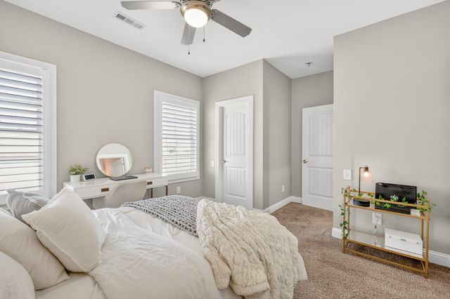 1244 Potter Ln, Gallatin, TN 37066