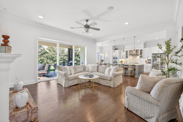 1244 Potter Ln, Gallatin, TN 37066