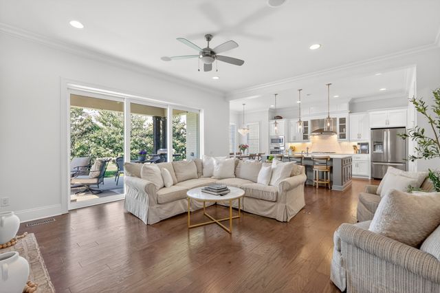 1244 Potter Ln, Gallatin, TN 37066