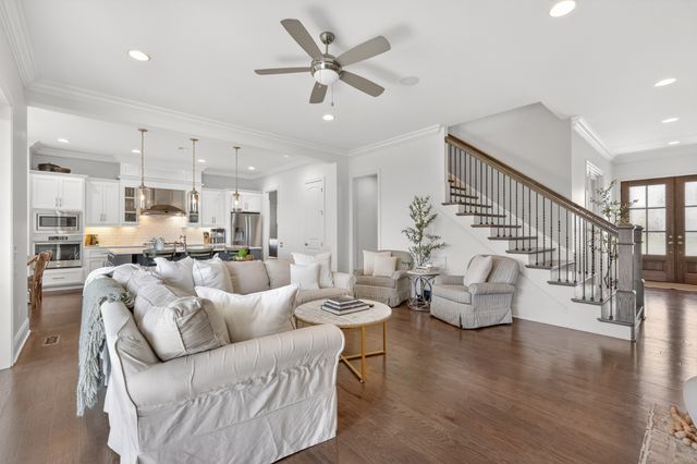 1244 Potter Ln, Gallatin, TN 37066