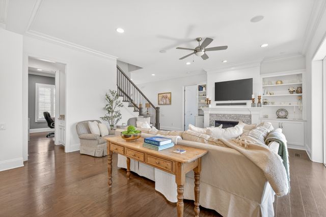 1244 Potter Ln, Gallatin, TN 37066