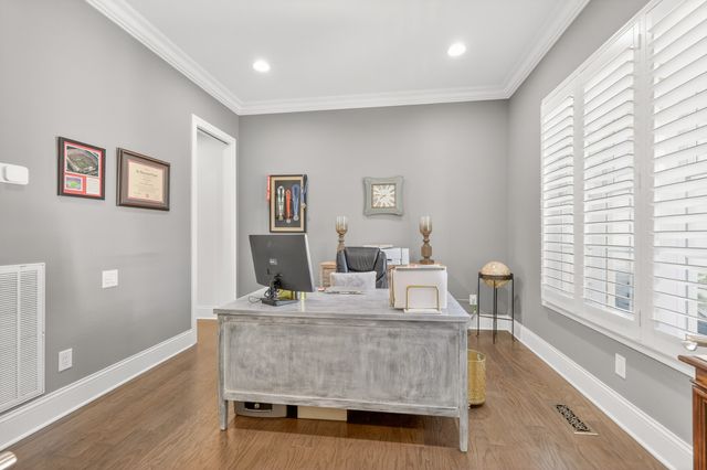 1244 Potter Ln, Gallatin, TN 37066