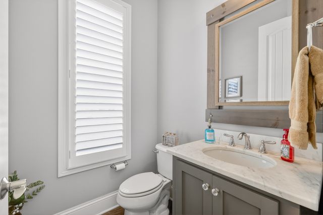 1244 Potter Ln, Gallatin, TN 37066