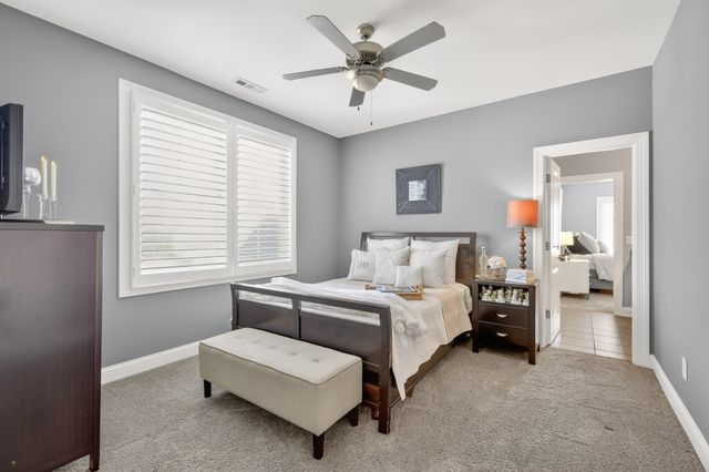 1244 Potter Ln, Gallatin, TN 37066