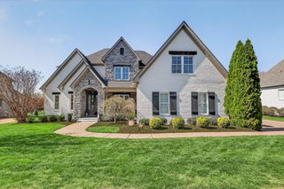 1244 Potter Ln, Gallatin, TN 37066