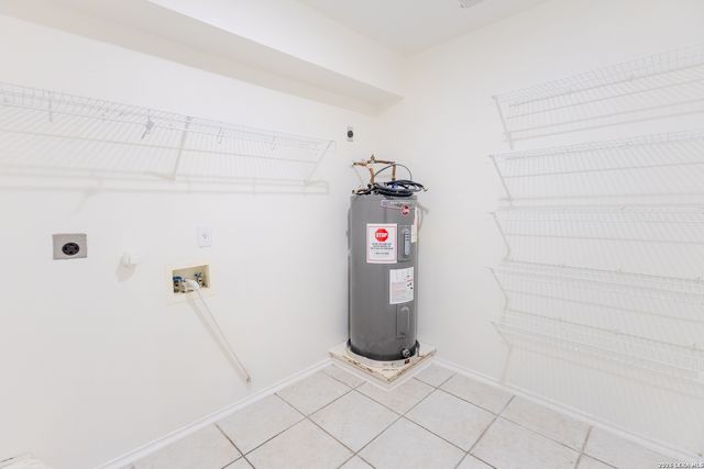 5135 Stormy Hls, San Antonio, TX 78247