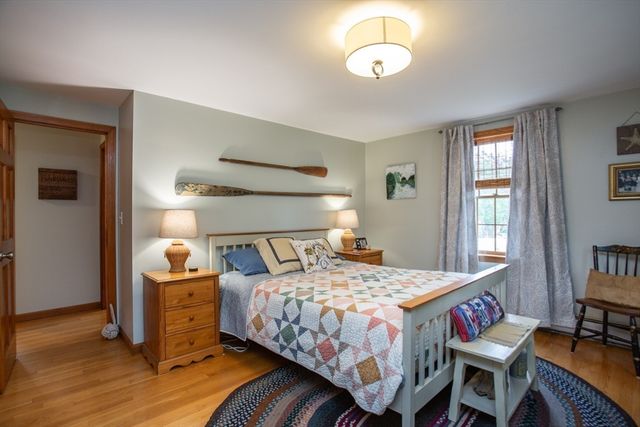 1 Ocean Dr, Mattapoisett, MA 02739