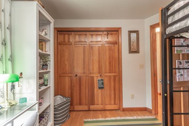 1 Ocean Dr, Mattapoisett, MA 02739