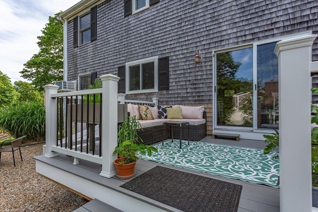 1 Ocean Dr, Mattapoisett, MA 02739